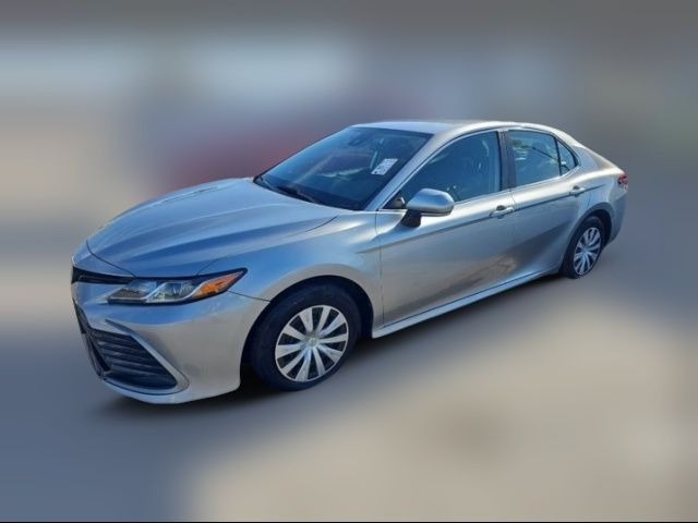 2022 Toyota Camry Hybrid LE