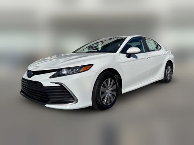2022 Toyota Camry Hybrid LE