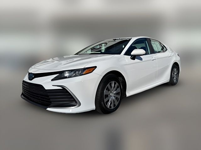 2022 Toyota Camry Hybrid LE