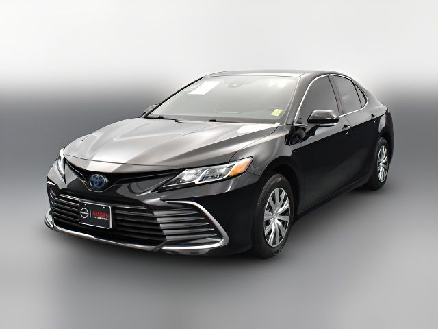 2022 Toyota Camry Hybrid LE