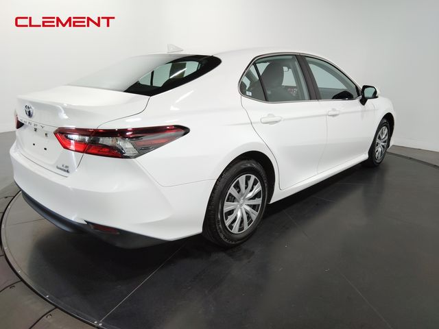 2022 Toyota Camry Hybrid LE