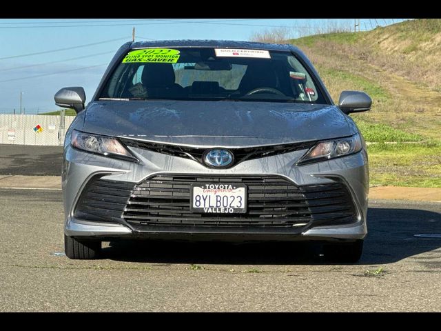 2022 Toyota Camry Hybrid LE