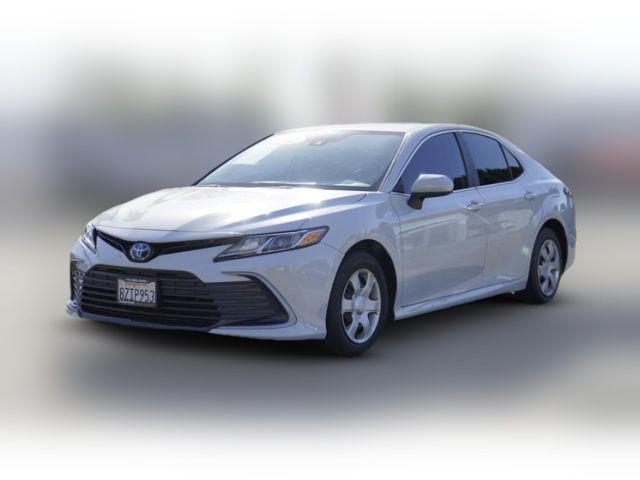 2022 Toyota Camry Hybrid LE