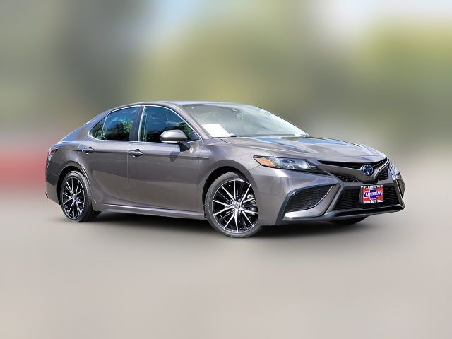 2022 Toyota Camry Hybrid Nightshade