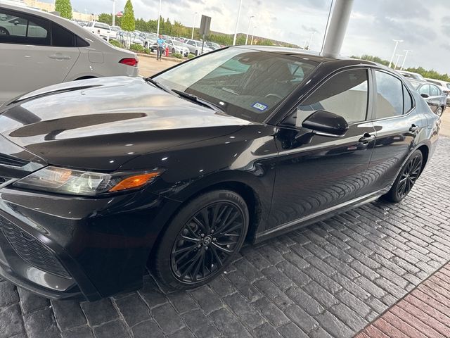 2022 Toyota Camry Hybrid Nightshade