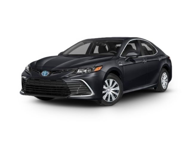 2022 Toyota Camry Hybrid SE