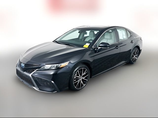 2022 Toyota Camry Hybrid SE