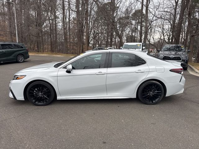 2022 Toyota Camry Hybrid XSE