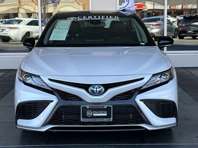 2022 Toyota Camry Hybrid XSE