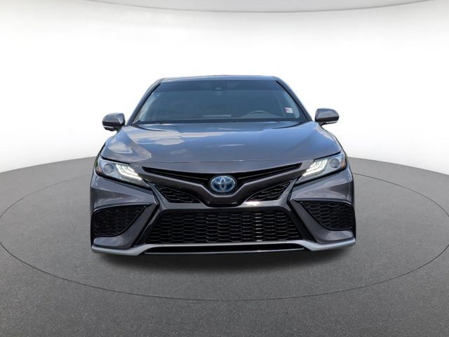 2022 Toyota Camry Hybrid XSE
