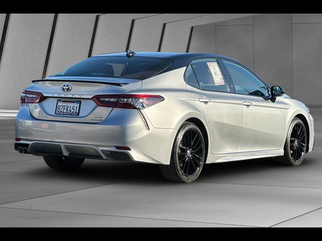 2022 Toyota Camry Hybrid XSE