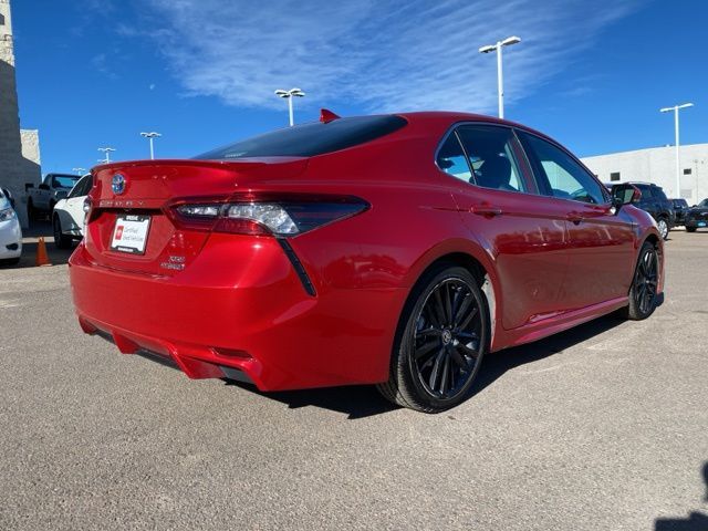 2022 Toyota Camry Hybrid XSE