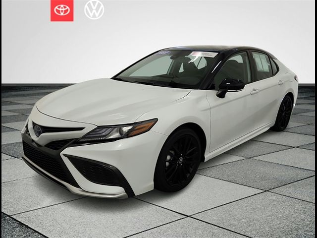 2022 Toyota Camry Hybrid XSE