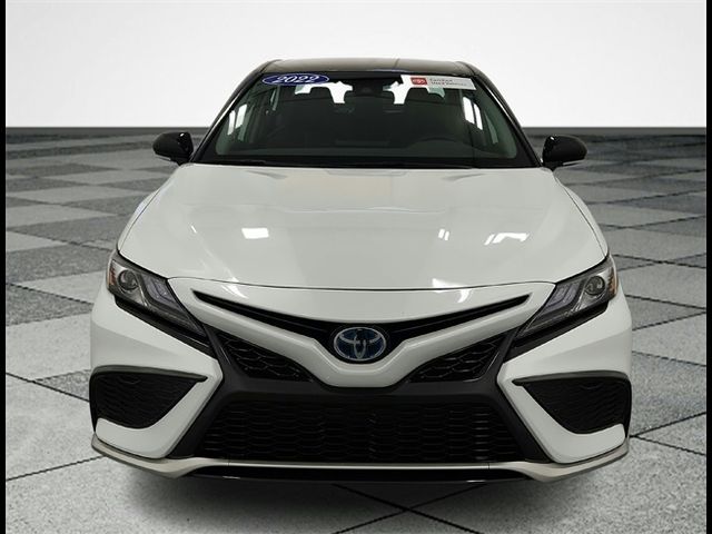 2022 Toyota Camry Hybrid XSE