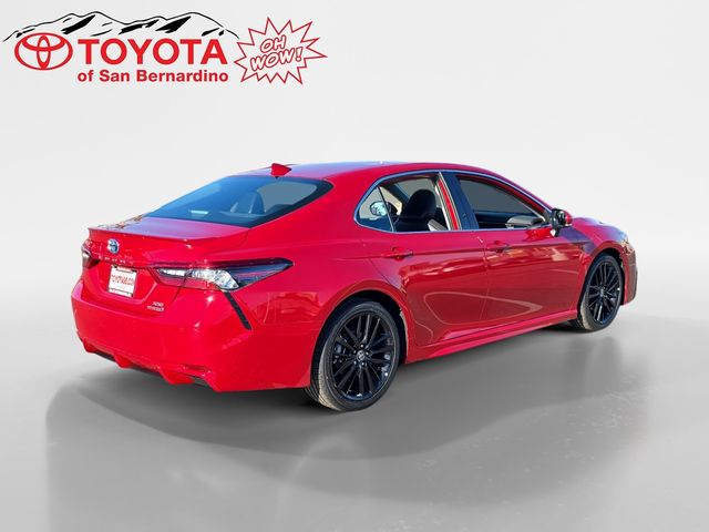 2022 Toyota Camry Hybrid XSE