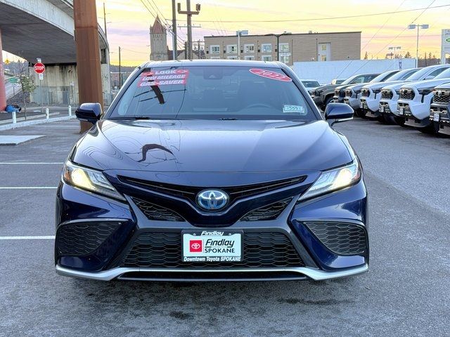 2022 Toyota Camry Hybrid XSE