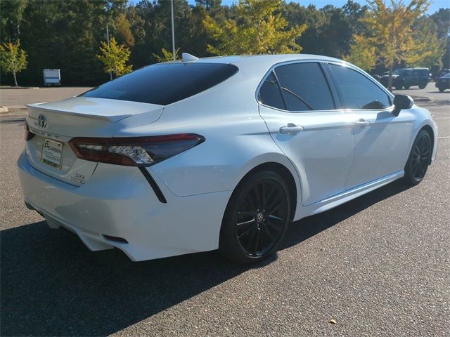 2022 Toyota Camry Hybrid XSE