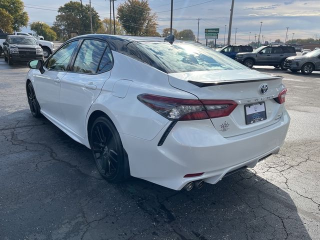 2022 Toyota Camry Hybrid XSE