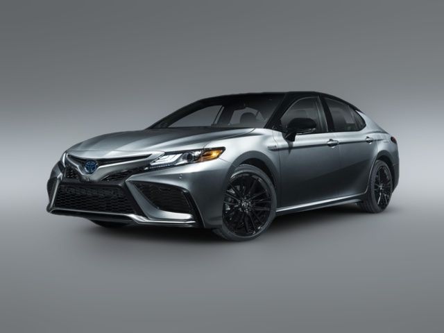 2022 Toyota Camry Hybrid XSE