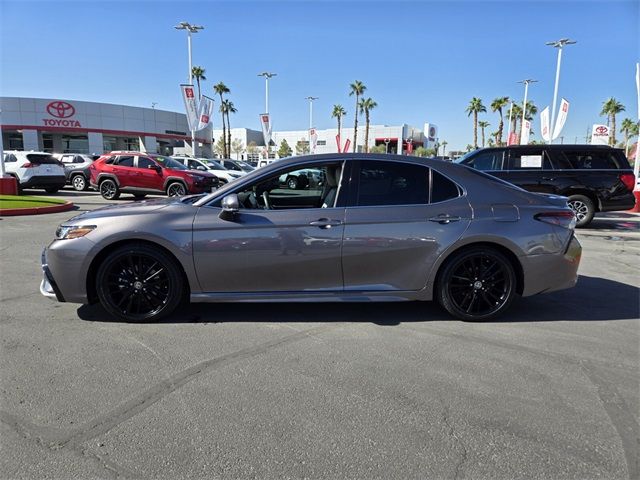 2022 Toyota Camry Hybrid XSE