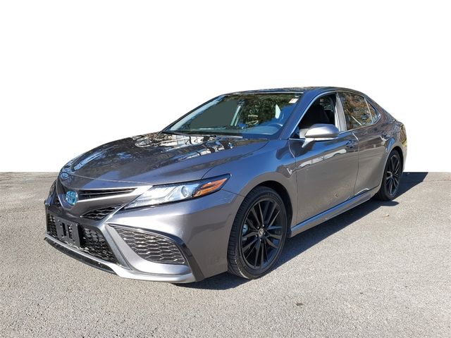 2022 Toyota Camry Hybrid XSE