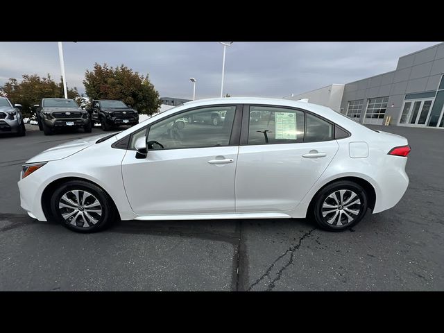 2022 Toyota Corolla Hybrid LE