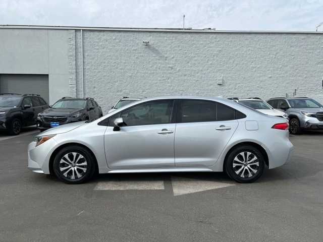 2022 Toyota Corolla Hybrid LE