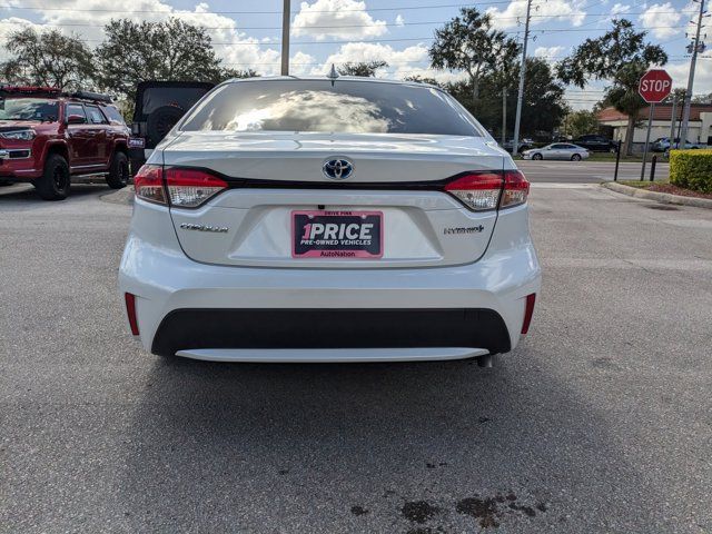 2022 Toyota Corolla Hybrid LE