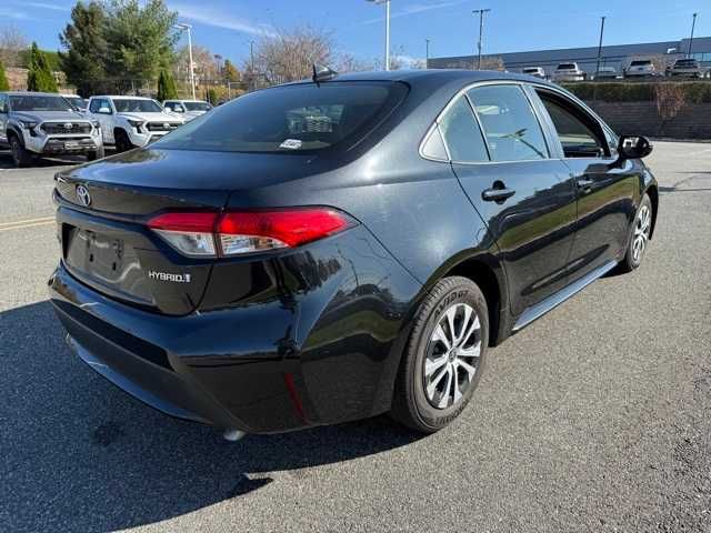 2022 Toyota Corolla Hybrid LE