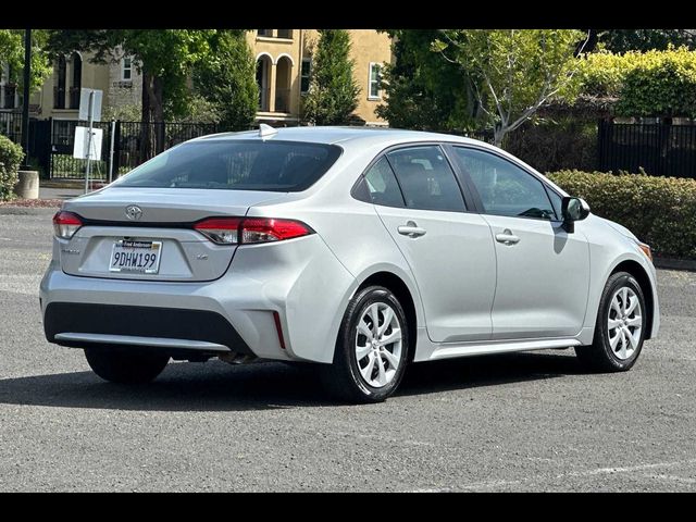 2022 Toyota Corolla LE