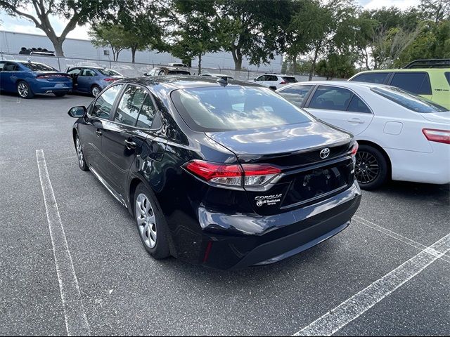 2022 Toyota Corolla LE