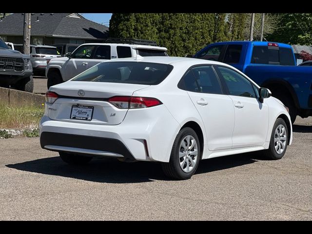 2022 Toyota Corolla LE