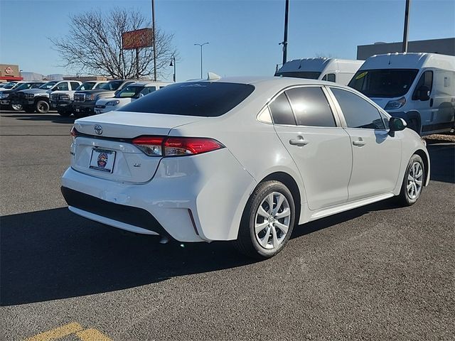 2022 Toyota Corolla LE