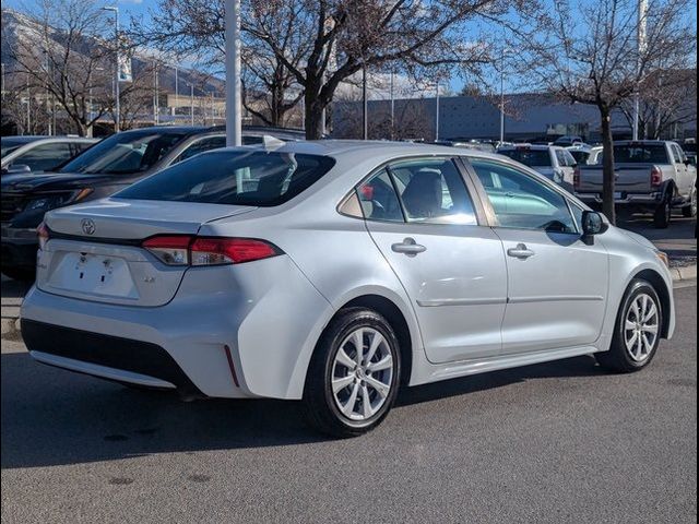 2022 Toyota Corolla LE