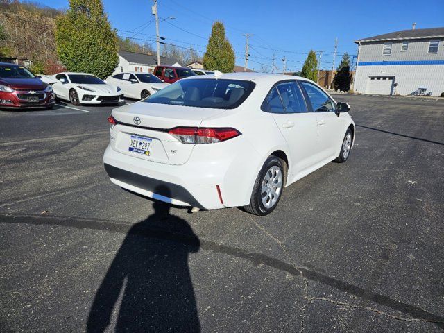 2022 Toyota Corolla LE