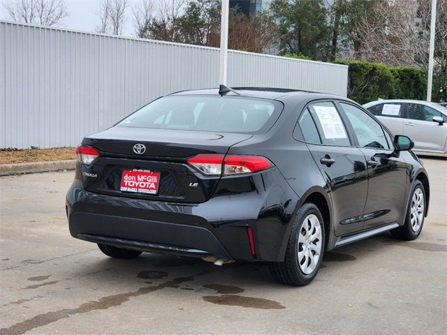 2022 Toyota Corolla LE