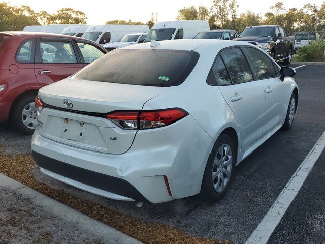 2022 Toyota Corolla LE