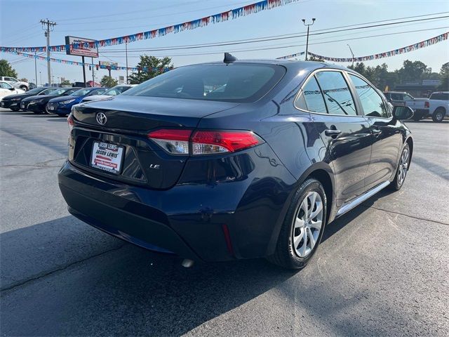 2022 Toyota Corolla LE