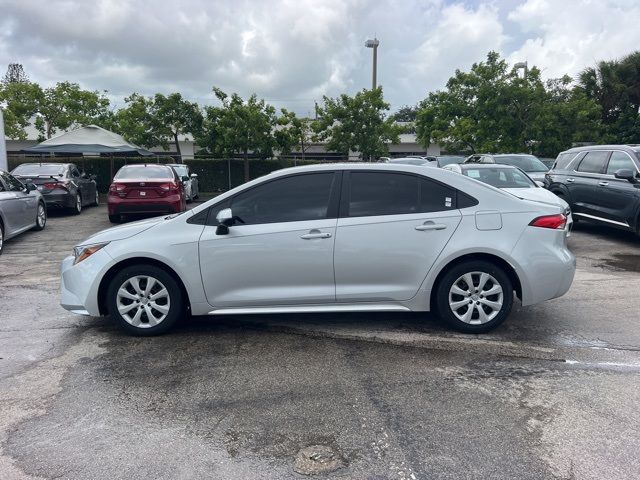 2022 Toyota Corolla LE