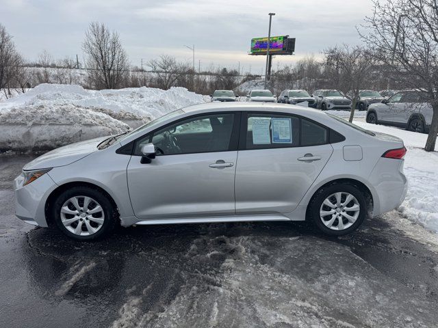 2022 Toyota Corolla LE