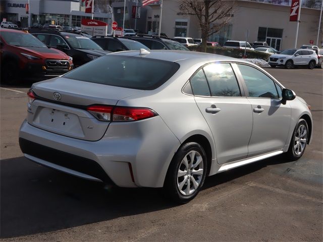 2022 Toyota Corolla LE