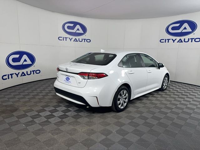 2022 Toyota Corolla LE