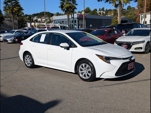 2022 Toyota Corolla LE