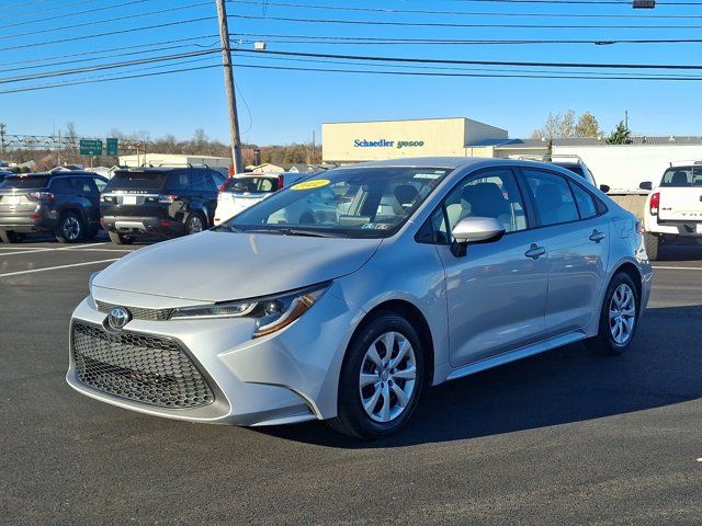 2022 Toyota Corolla LE