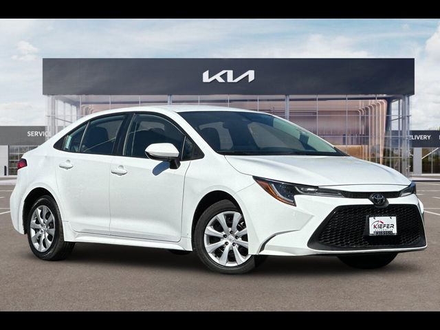 2022 Toyota Corolla LE