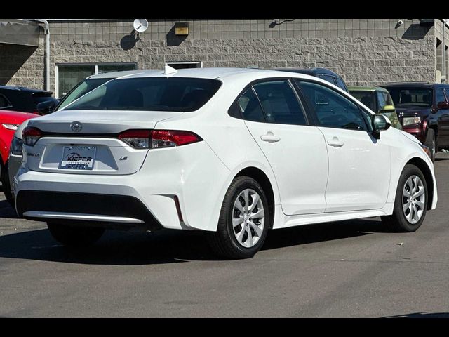 2022 Toyota Corolla LE