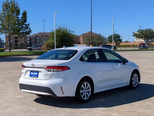 2022 Toyota Corolla LE