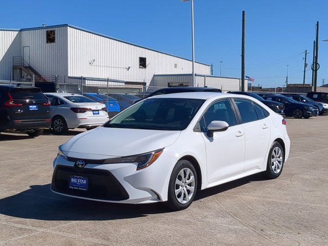 2022 Toyota Corolla LE