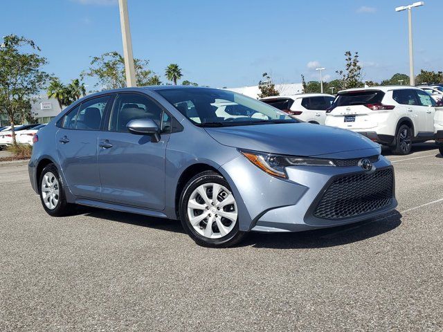 2022 Toyota Corolla LE