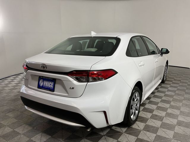 2022 Toyota Corolla LE